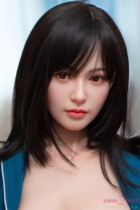 透明感のある美人リアルドール