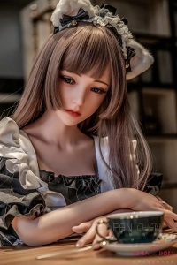 恥じらう猫耳メイド姿のリアルラブドール Art-doll 佳奈
