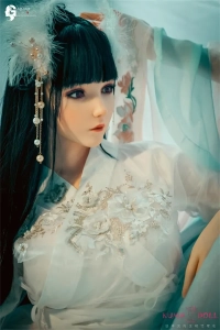 民族衣装美人ドール RZR Doll人造人