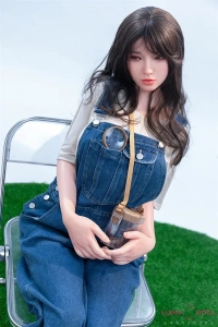 柔らかく滑らかな肌質のフルシリコンラブドール A8 青春美少女