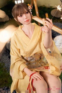 浴衣姿の美人アダルトラブドール