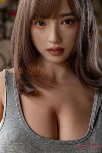 美乳シリコン製美女ドール