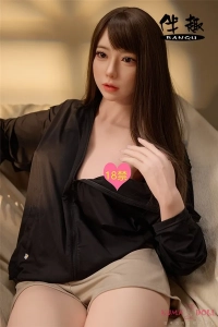 リアルな質感を楽しめる等身大ドール BQDOLL B1