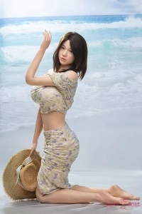 高級感漂うリアル美女セックスドール