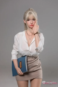 制服風 Hカップ美女リアル人形