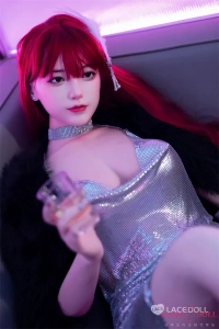 セクシーな赤髪ラブドール 夏沫