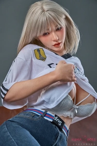爽やかなスポーツ美女高級ドール