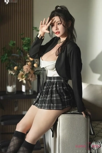 大人の女性のセクシーさを表現したリアルドール
