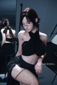 Dカップの理想的なプロポーション美女ダッチワイフ