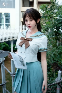 座り方 楚儿 エロドール