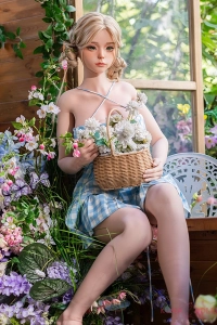 美しい顔立ち YFDOLL 芽生 ラブドール