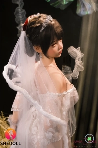 花嫁衣装のリアルドールウェディングドレスのディテール