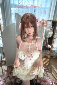 清楚フェイス印象的 エッチドール