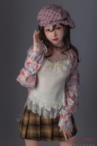 癒し系 美少女 ラブドール 清純 ナチュラル系 可愛いポーズ